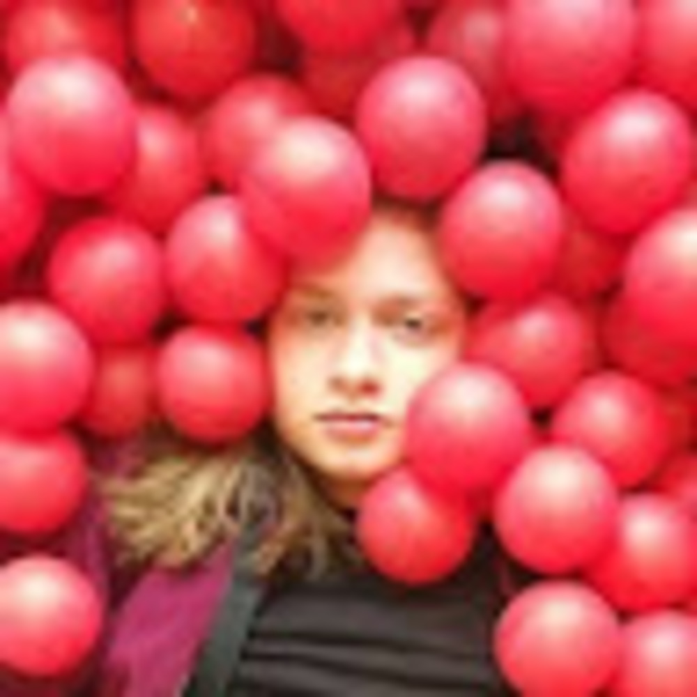 Meet your Posher, Joy